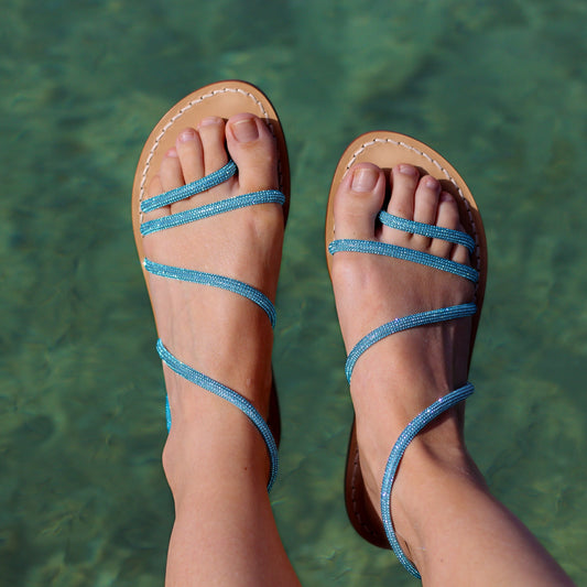 Sandales en cuir : que faire si la boucle blesse