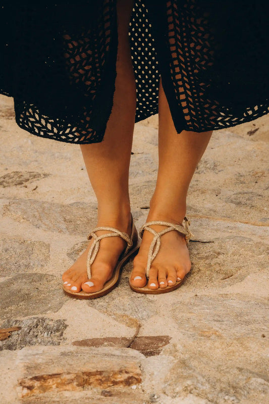 Sandales en cuir pour la marche en ville : les critères à vérifier avant d’acheter