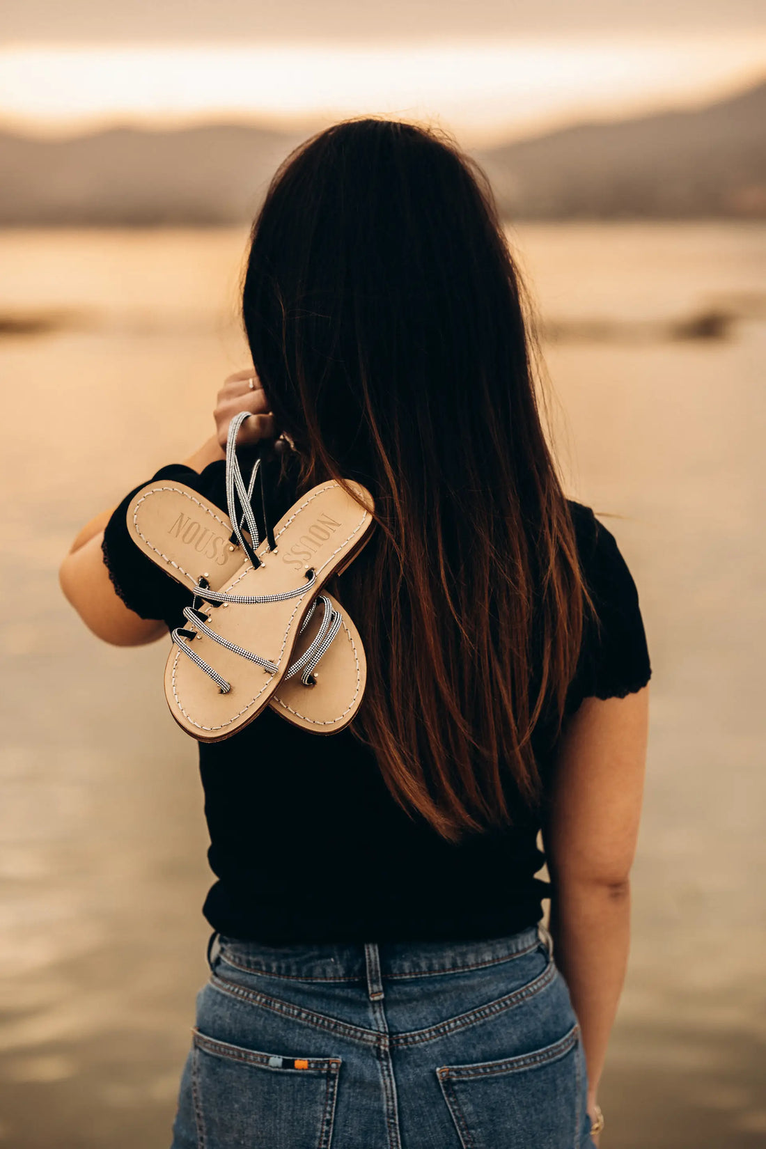 Nu-pieds ou sandales : quelle différence et comment choisir ?
