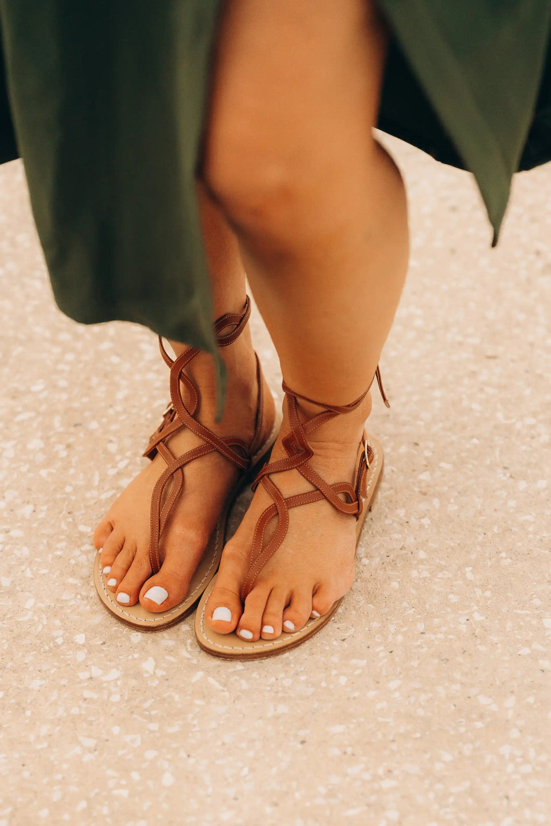 Cuir de vachette, d’agneau ou de chèvre : quel cuir choisir pour ses sandales ?