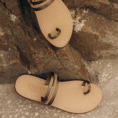 Sandales Plates Cuir Femme Mordoré Nice - posees